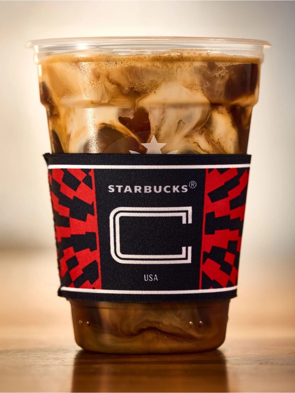 NWOT Starbucks Limited Edition Reusable Cup Sleeve